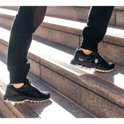 K-Swiss Tubes 200 (Women's) - Black/Cherry Blossom (Available Size: 6.5, 8.5, 9.5) -Tennis Equipment Shop K97112 056e